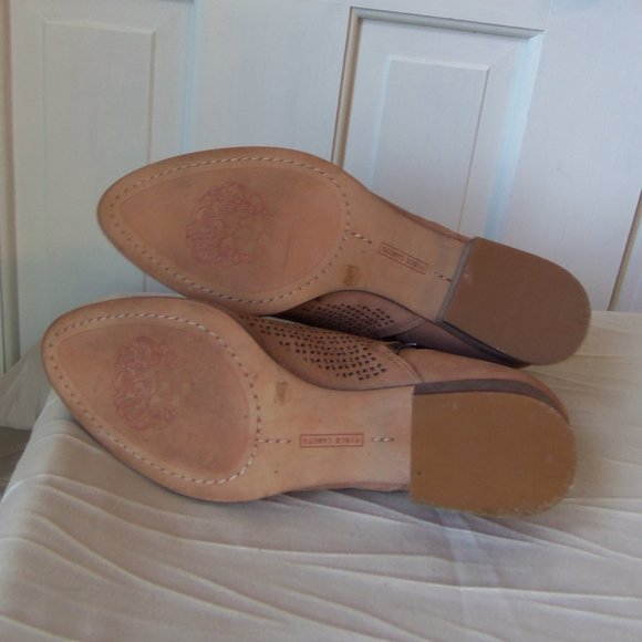 Vince Camuto Tan Perforated Leather Booties sz 7.5 - Picture 13 of 14